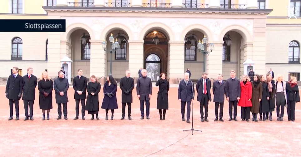 Statsminister Jonas Gahr Støre presenterer ny regjering på Slottsplassen 4. februar 2025.